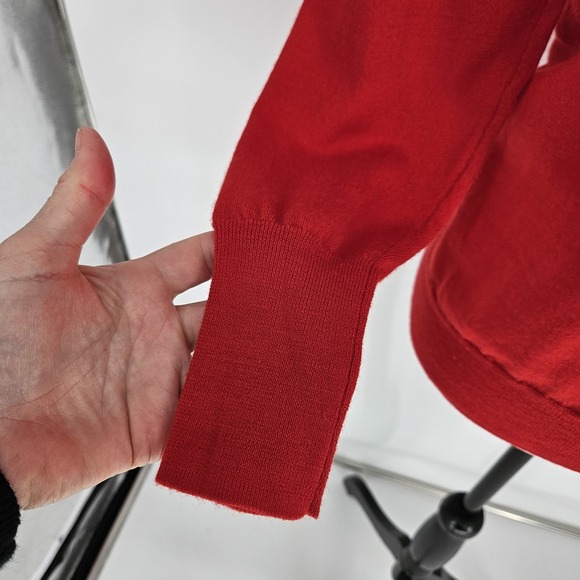 J. Crew 100% Merino Wool Cherry Red Buttery Soft Sweater Womens Size Medium - Picture 5 of 9